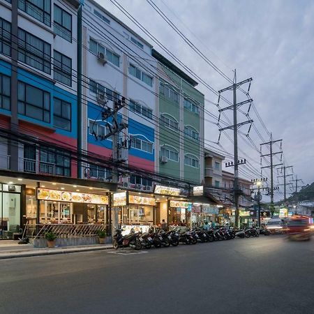 Baan Thai Beach Side Residence Patong Exteriör bild